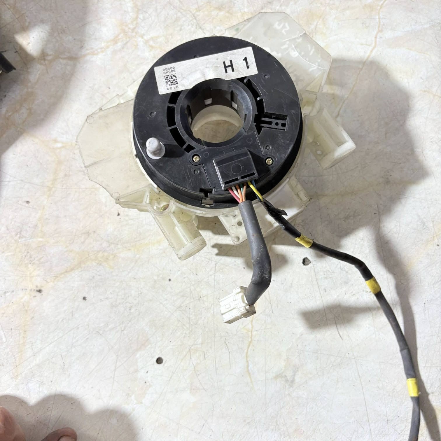 NISSAN X-TRAIL STEERNG SQUIB SLIP RING CLOCKSPRING 255608H905