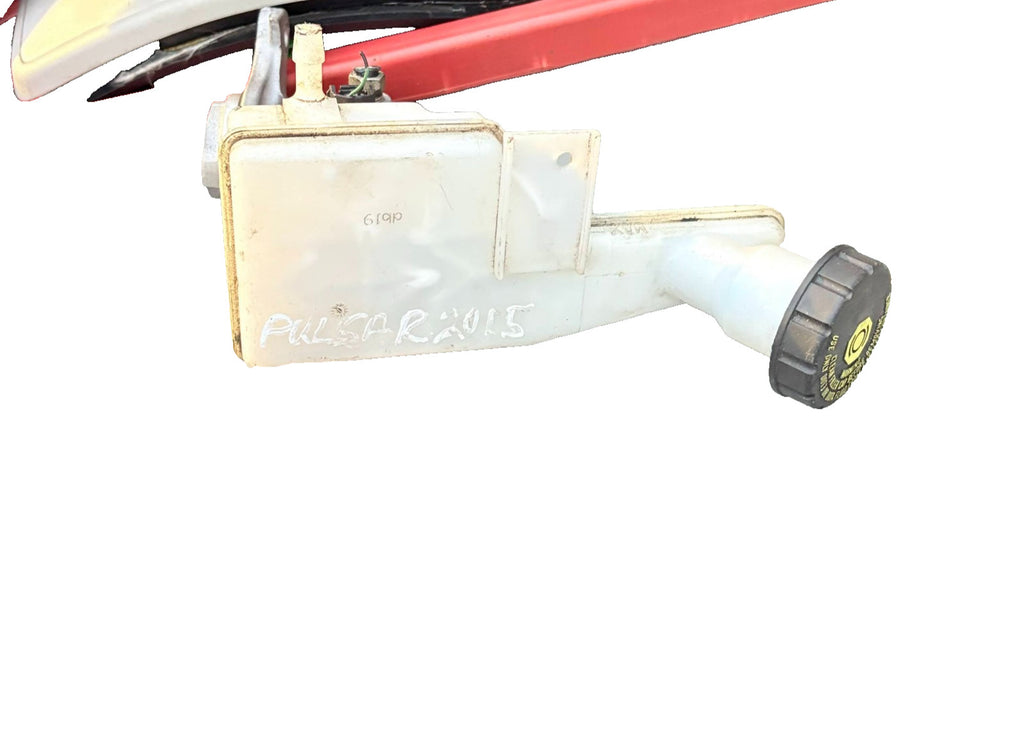 Nissan Pulsar 2014-2018 Brake Master Cylinder & Tank