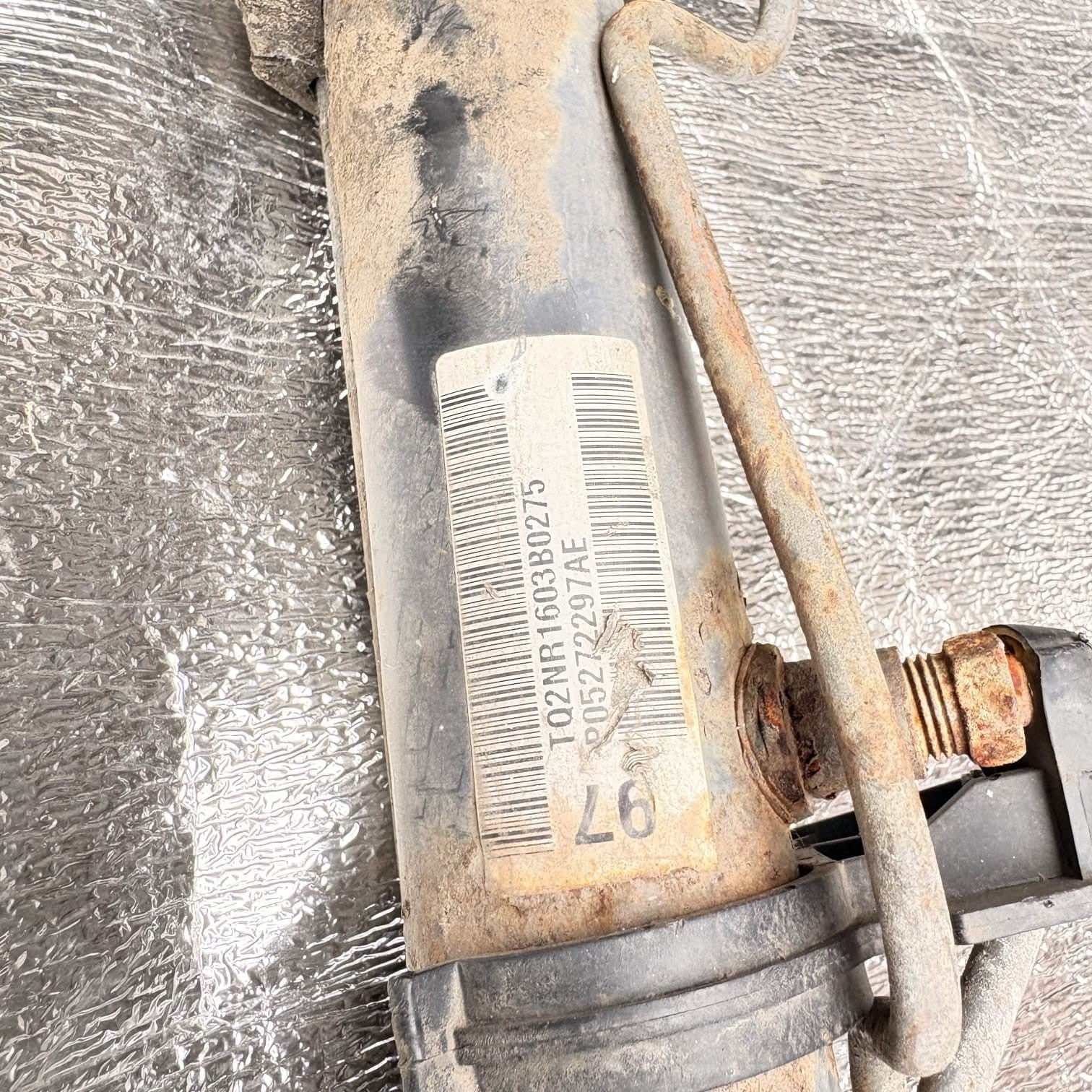 2004-2005 Chrysler PT Cruiser Export Power Steering Rack & Pinion P05272297AE