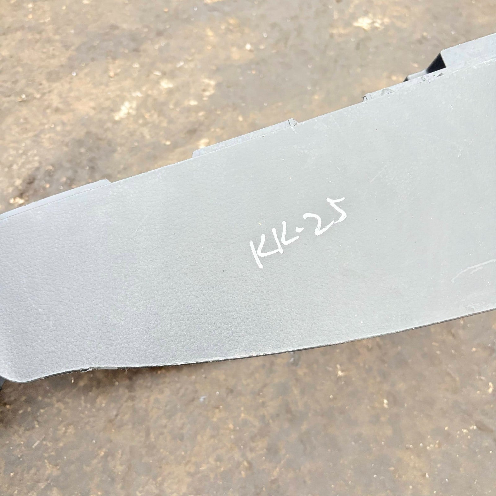 SUZUKI SX4 MK1 2006-2014 CENTRE CONSOLE TRIM SURROUND