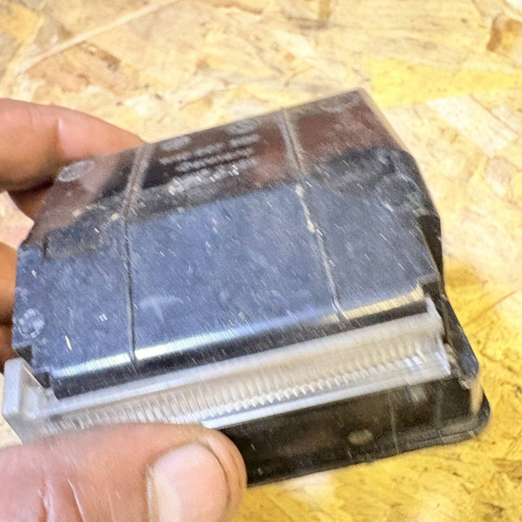 Volkswagen Golf Centre Console Ashtray (Ash Tray) 1k0857335