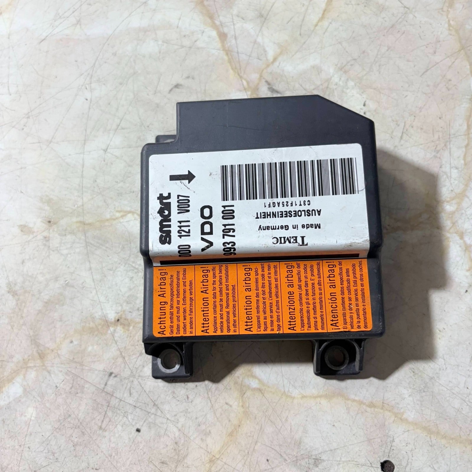 Smart Fortwo 450 MC01 airbag control unit airbag module 0001211V007