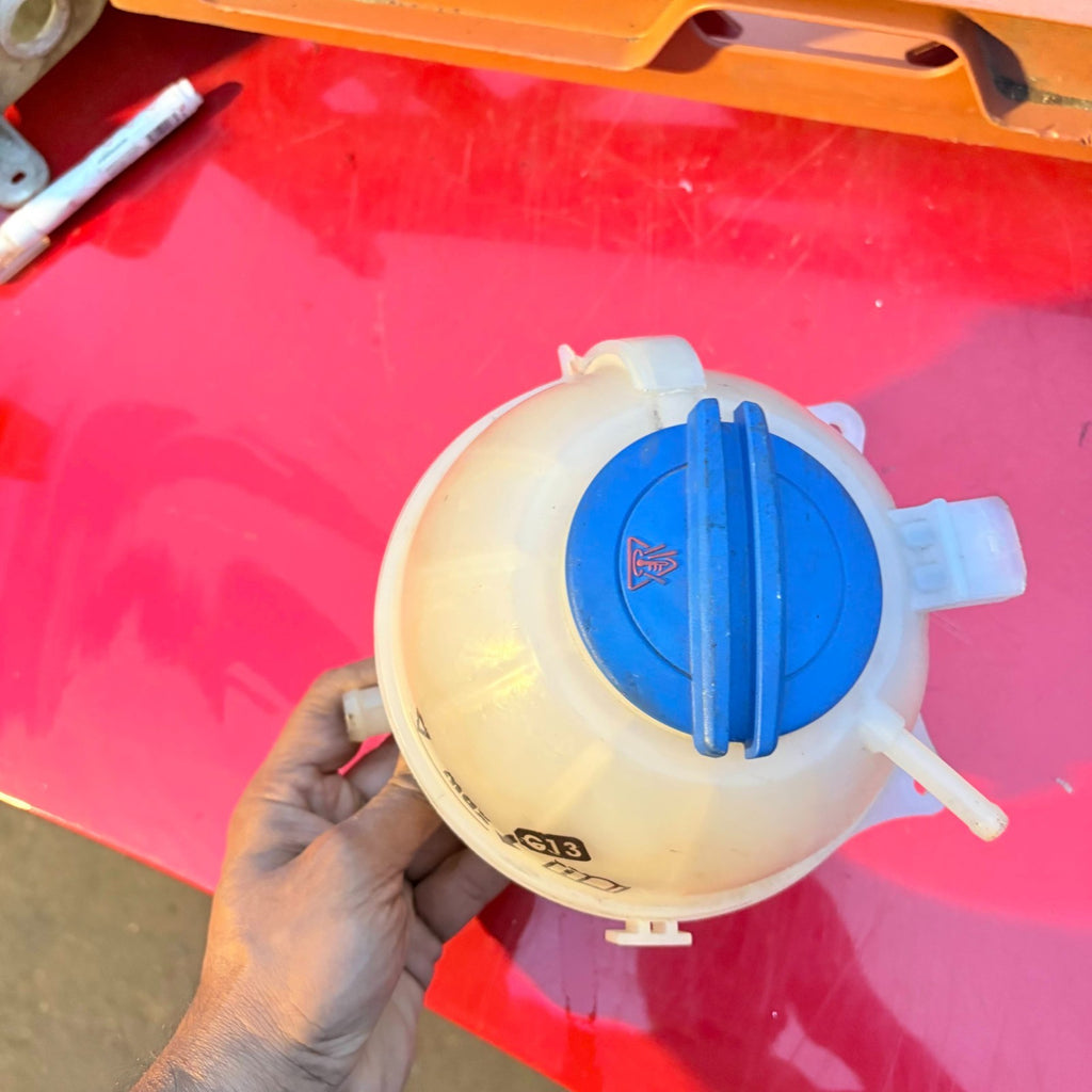 AUDI A1 2014 COOLANT EXPANSION OVERFLOW BOTTLE TANK