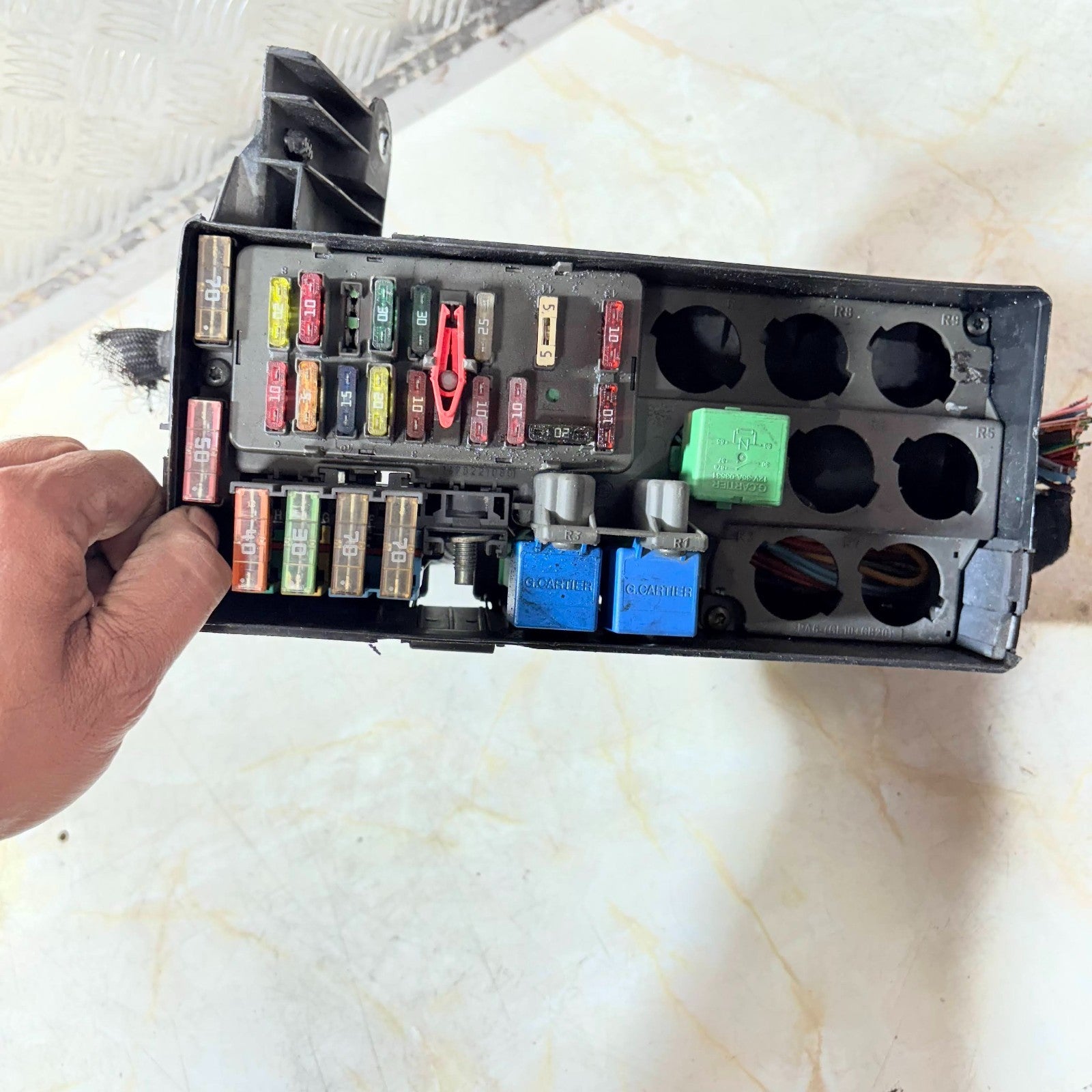 FIAT SCUDO 95-06 1.9D Fuse Box-Under Bonnet