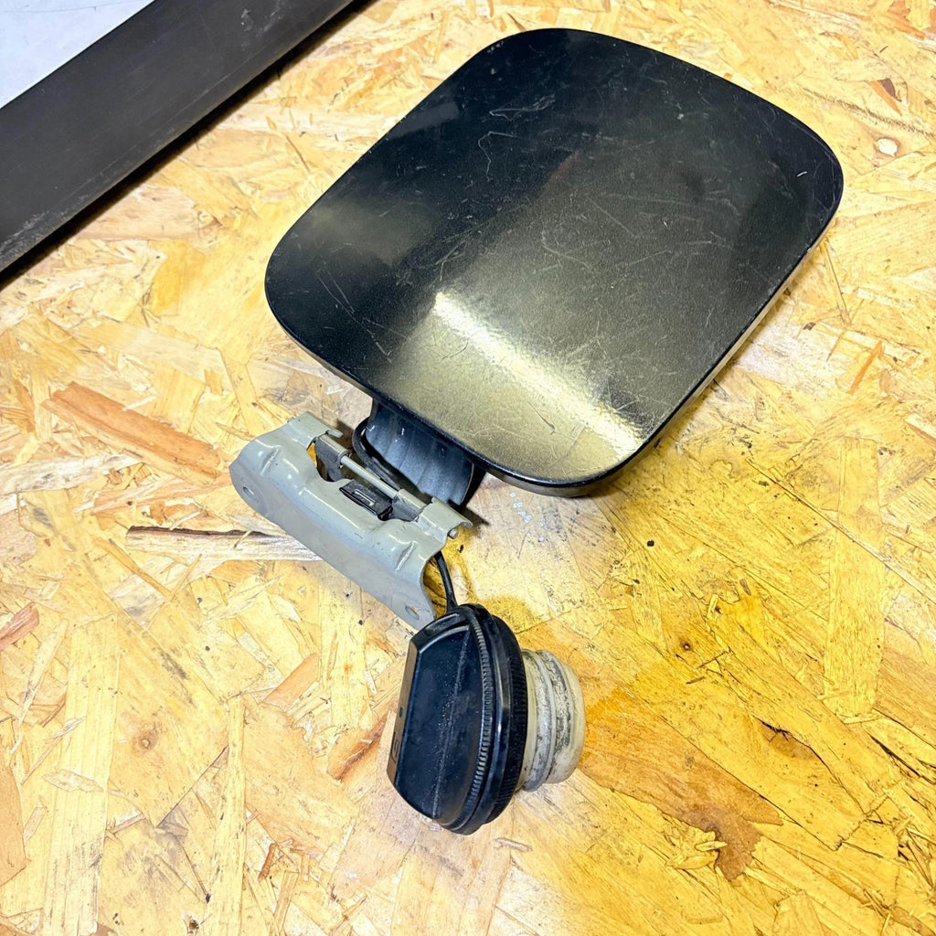 Nissan Qashqai J10 2010-2013 Diesel Fuel Flap Door & Cap G8830-JD0M0