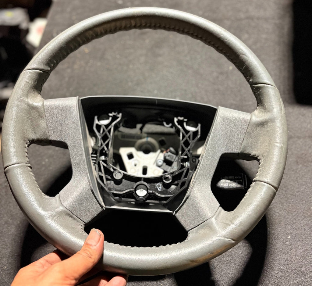 Dodge Caliber Mk1 2006-2012 Steering Wheel 6087108