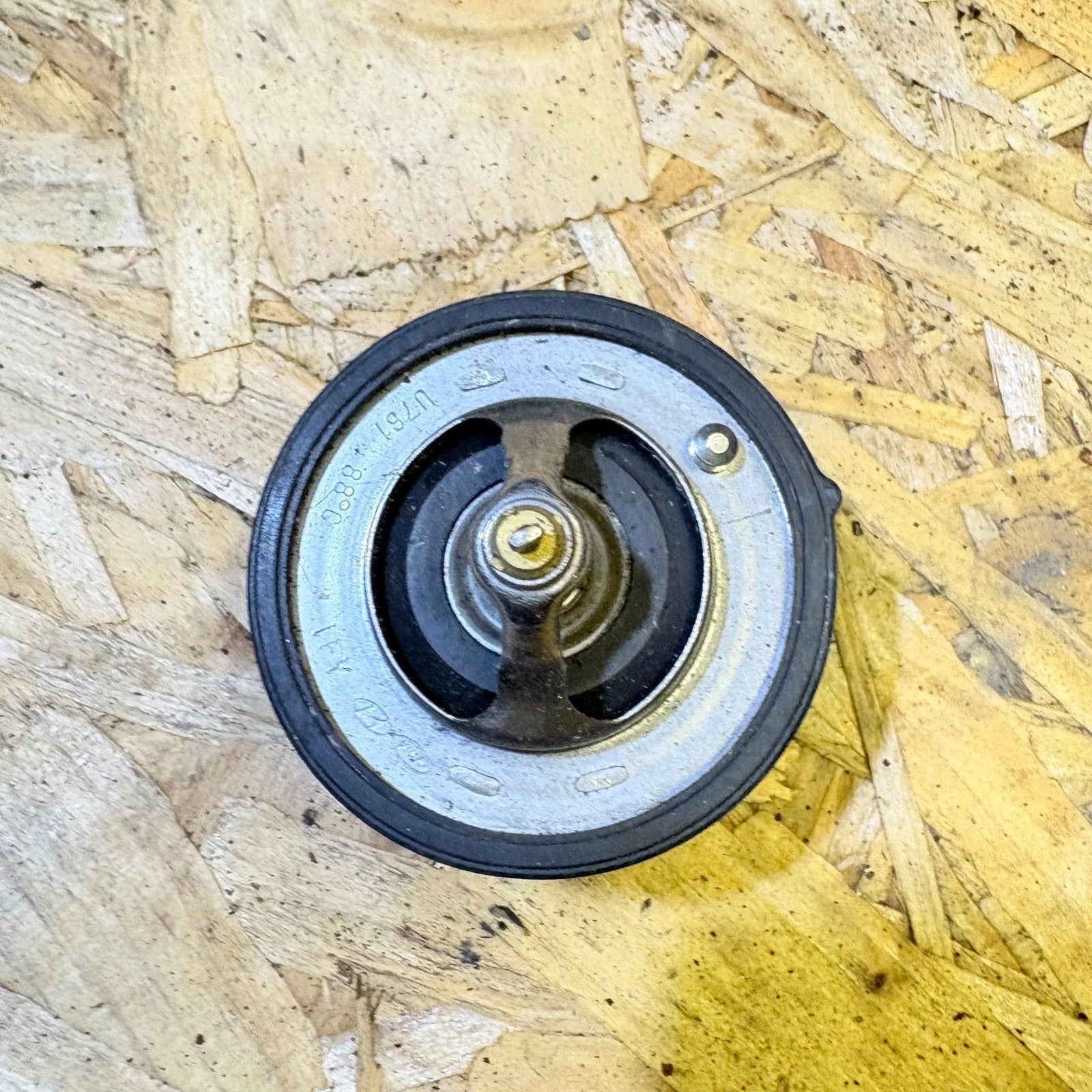 Hyundai i20 1.2 G4LA 2008-2012 / 2014-2021 Coolant Thermostat U761 88C