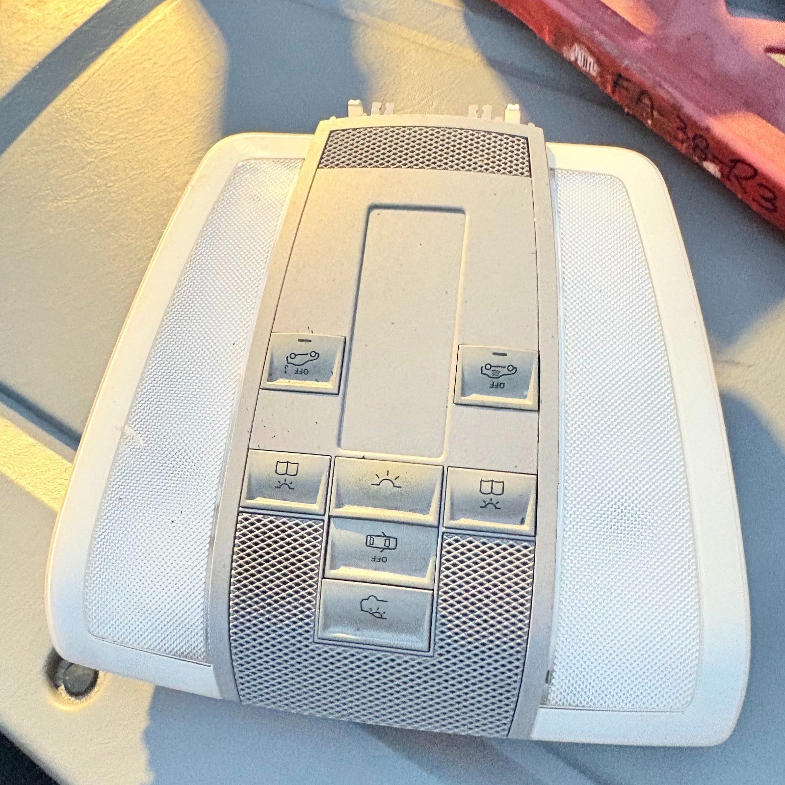 Mercedes C Class W204 S204 C204 Front Interior Roof Reading Light A2048702758
