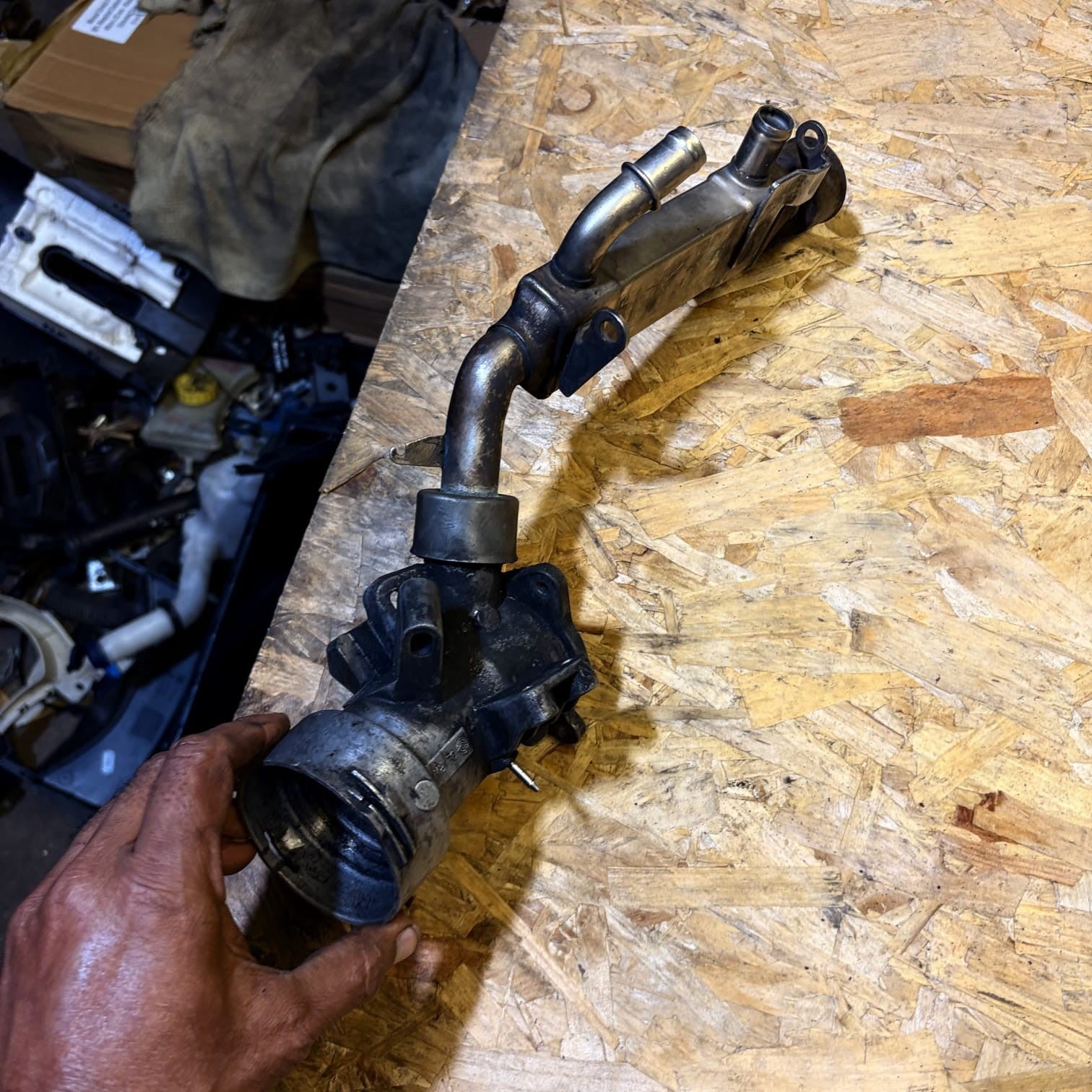MERCEDES 646 DIESEL CDI ENGINE EGR COOLER A6461400875 A646090