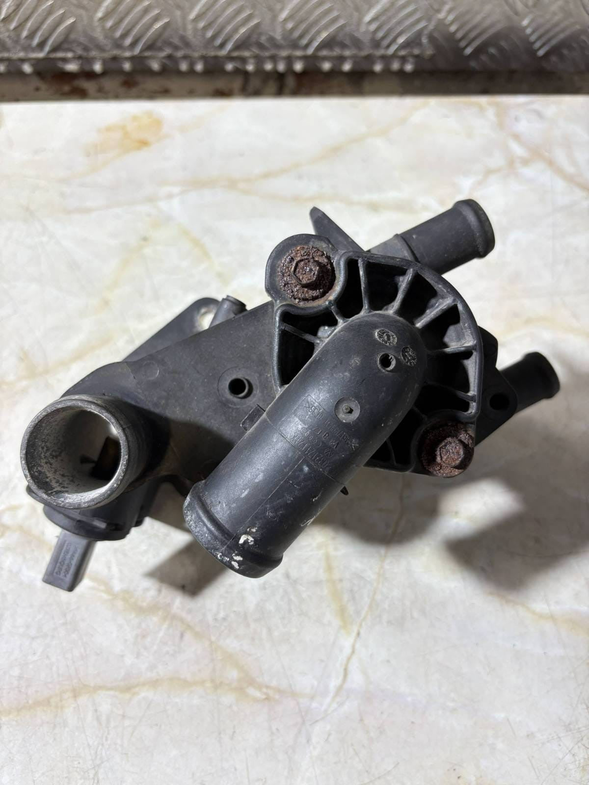 THERMOSTAT HOUSING (Aluminum) VW Volkswagen 3571211402