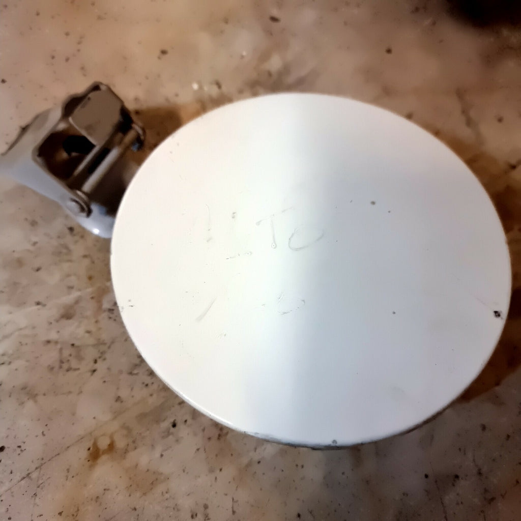 Suzuki Alto Mk5 Fuel Flap Petrol Flap Cap Cover white 2009-2015