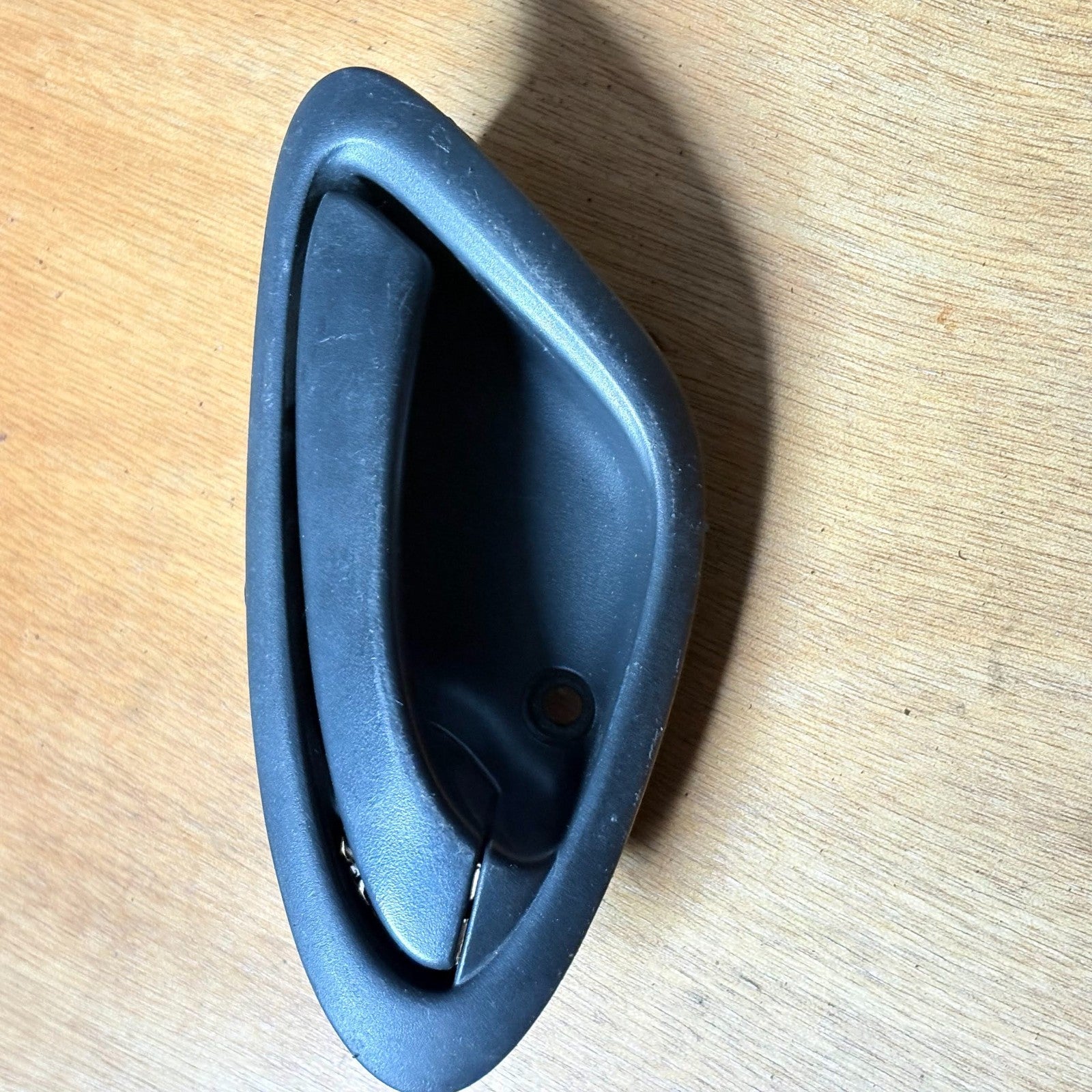 HONDA JAZZ INNER RIGHT FRONT DOOR HANDLE