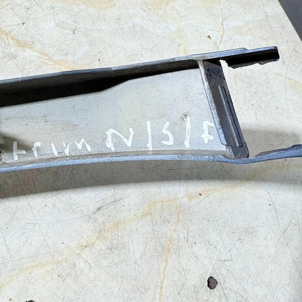 MERCEDES ML32 HEADLIGHT TRIM NSF PASSENGER SIDE 1638260177 1998-2001
