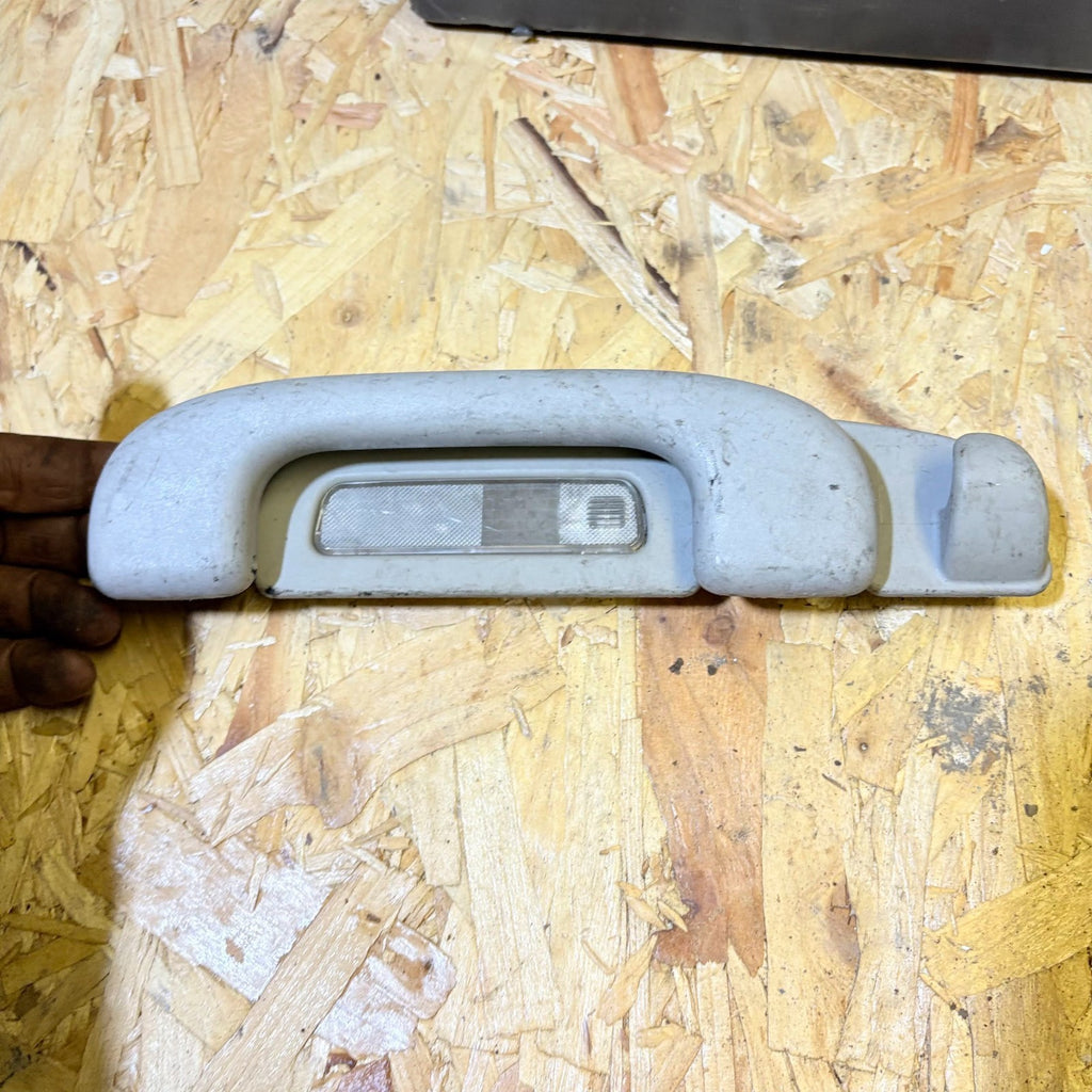 MERCEDES ML W164 INTERIOR ROOF GRAB HANDLE REAR LEFT SIDE A1648100554 2008