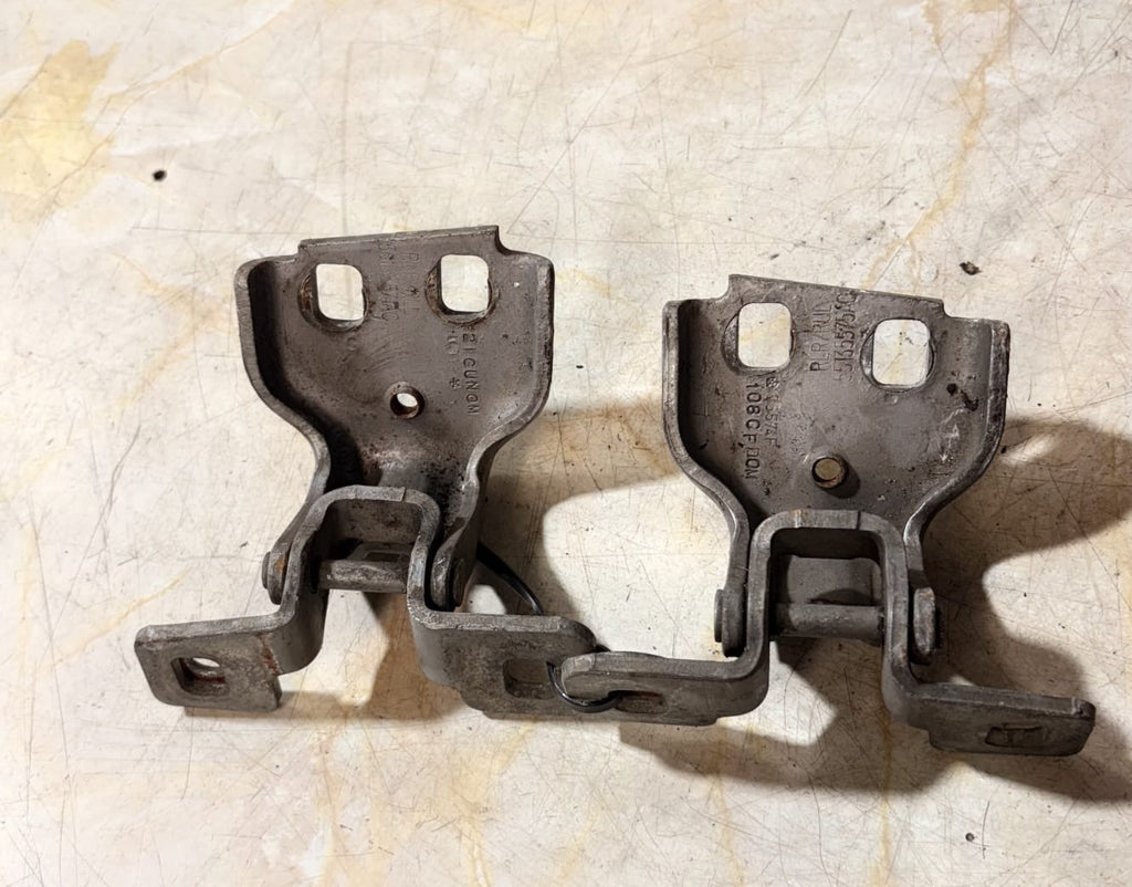 Jeep Grand Cherokee WJ 1999-2004 Rear Right Side Door Hinges Pair 55135574AC