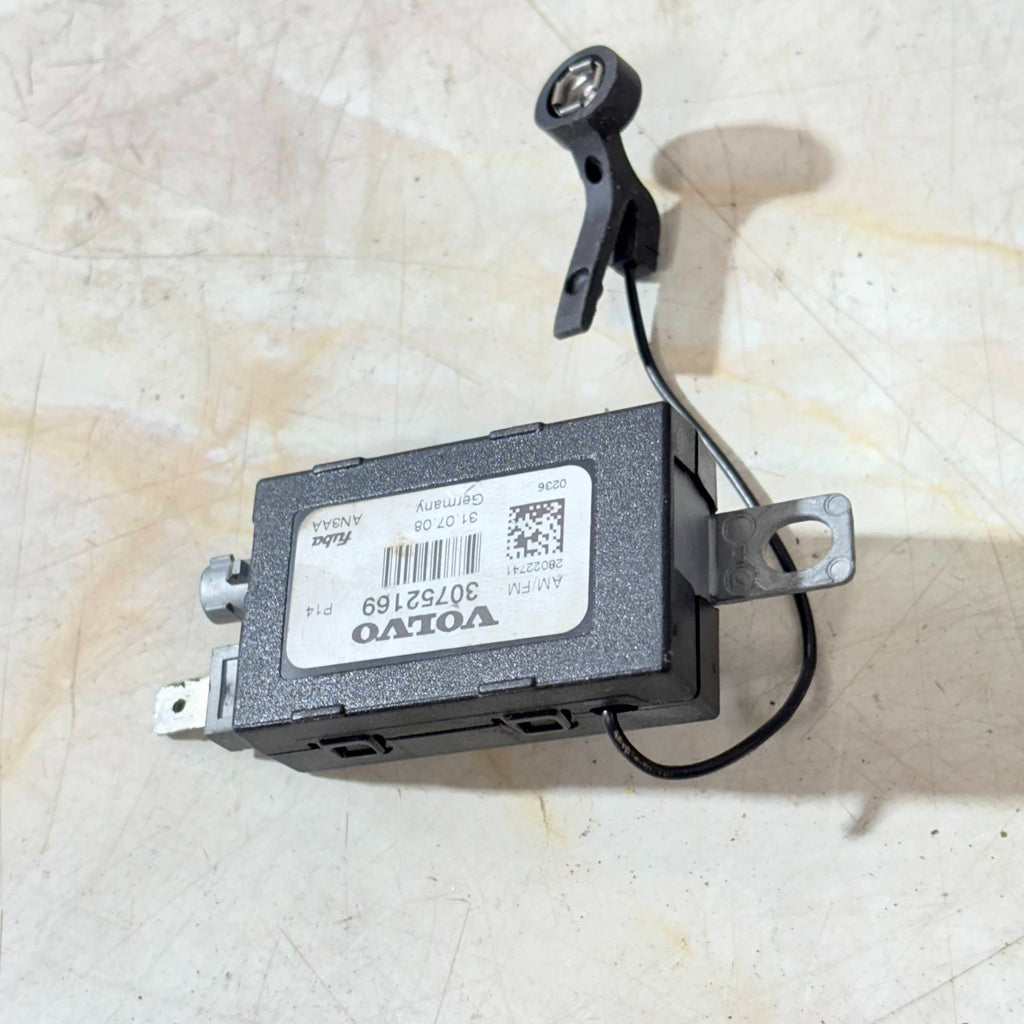 Volvo C30 2007-2013 Left Rear AM/FM Aerial Antenna Amplifier 30752169