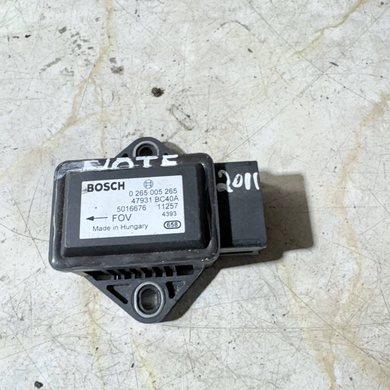 Nissan Note E11 2006-2012 ESP Yaw Rate Sensor Bosch 0265005265 47931BC40A