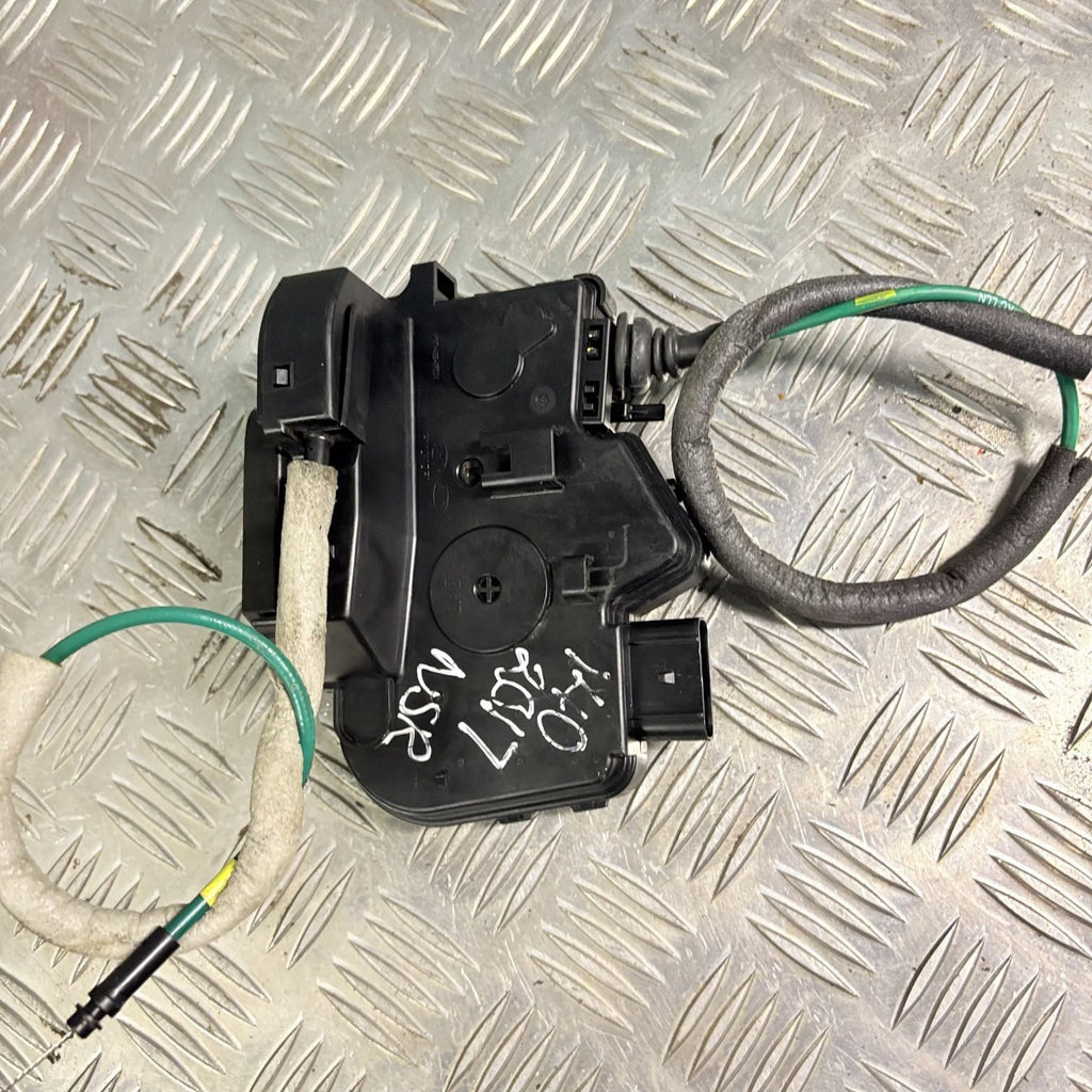 Hyundai i40 2015-2019 Left Rear Passenger Door Lock Latch Actuator 4 Pin A045035