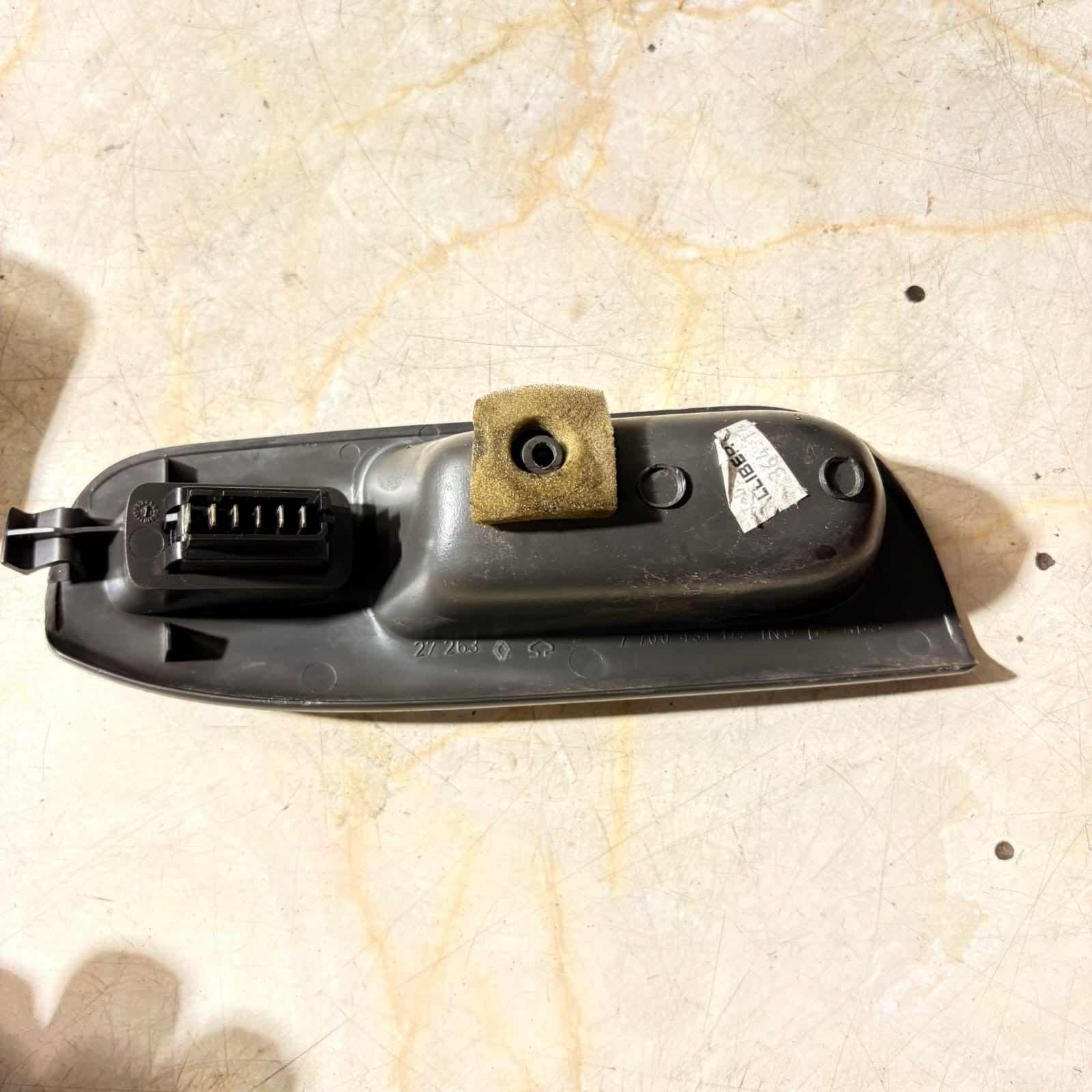 RENAULT SCENIC MK1 WINDOW SWITCH 7700431172