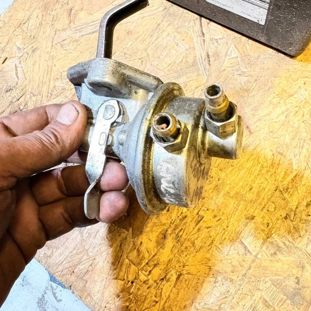 Land Rover Defender - TDI Manual Fuel Lift Pump