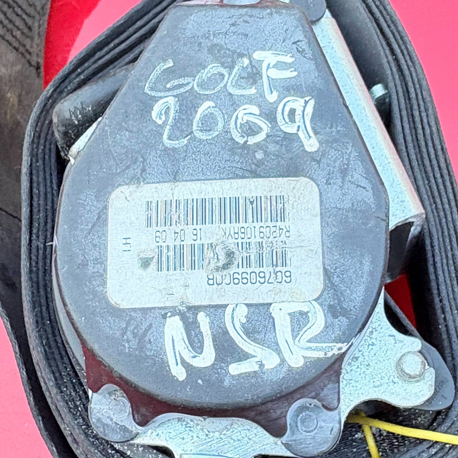 VW Golf 2009 N/S/R Passenger Side Rear Left Seatbelt 6081649F1B