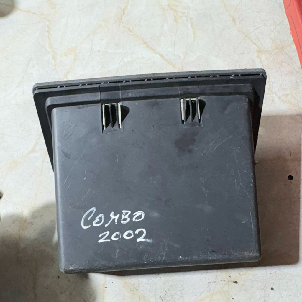 2002 VAUXHALL COMBO UNDER DASHBOARD STORAGE TRAY 09114397
