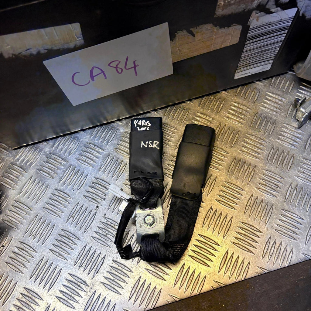 Toyota Yaris 2011-2020 Left Rear seat belt buckle