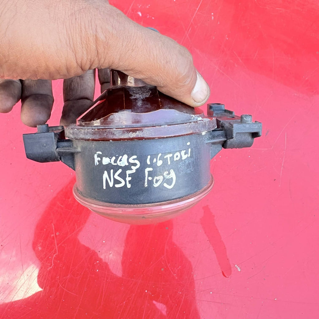 FORD C-MAX NS PASSENGER Front SIDE FOG LIGHT 3M51-15K202-AA A1420-16 NSF