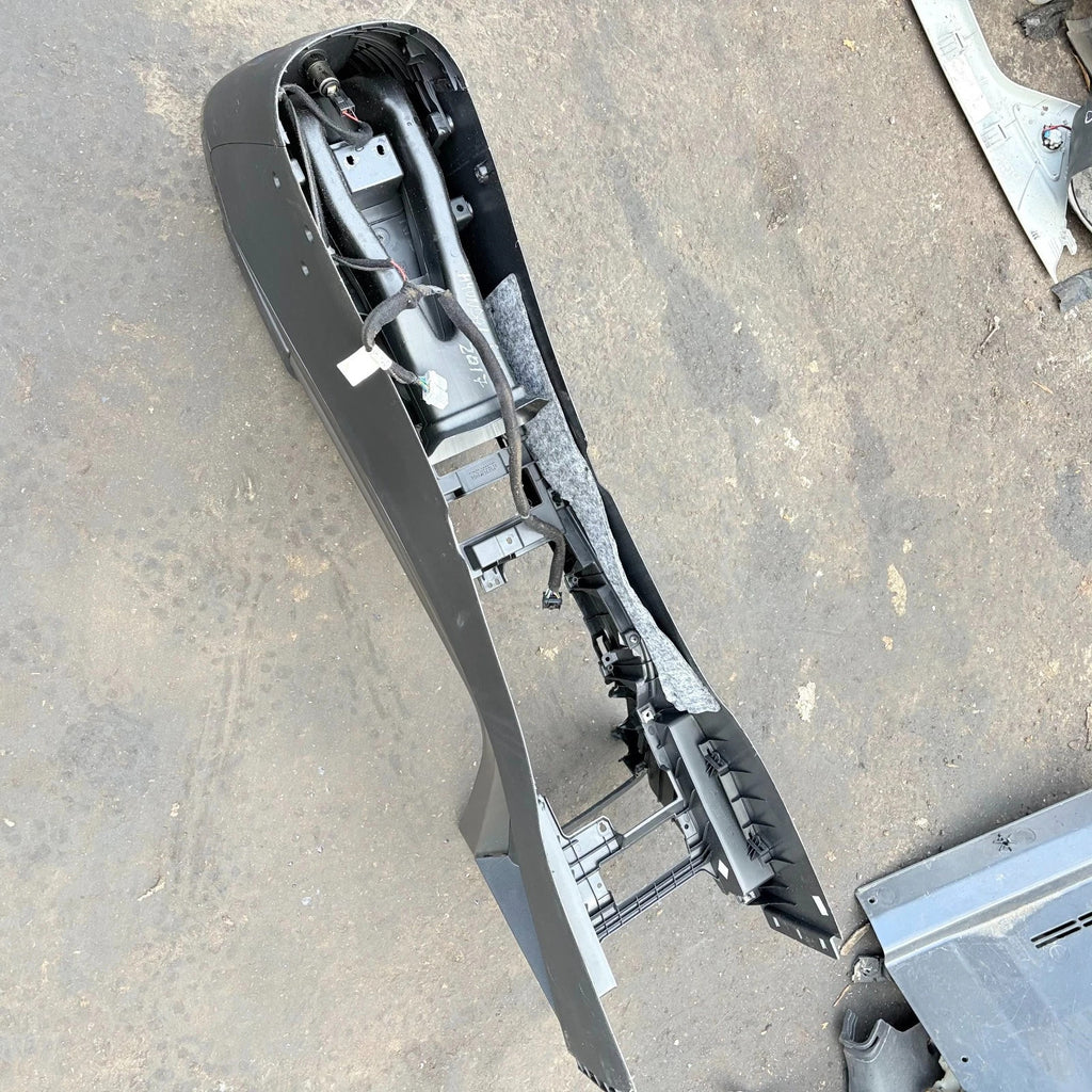 2017 HYUNDAI I40 MK1 CENTRE CONSOLE ARMREST TRIM 846013Z930