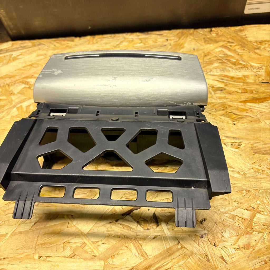 Audi A3/S3 8P Centre Console Front Ashtray 8P0857951 2004-2013