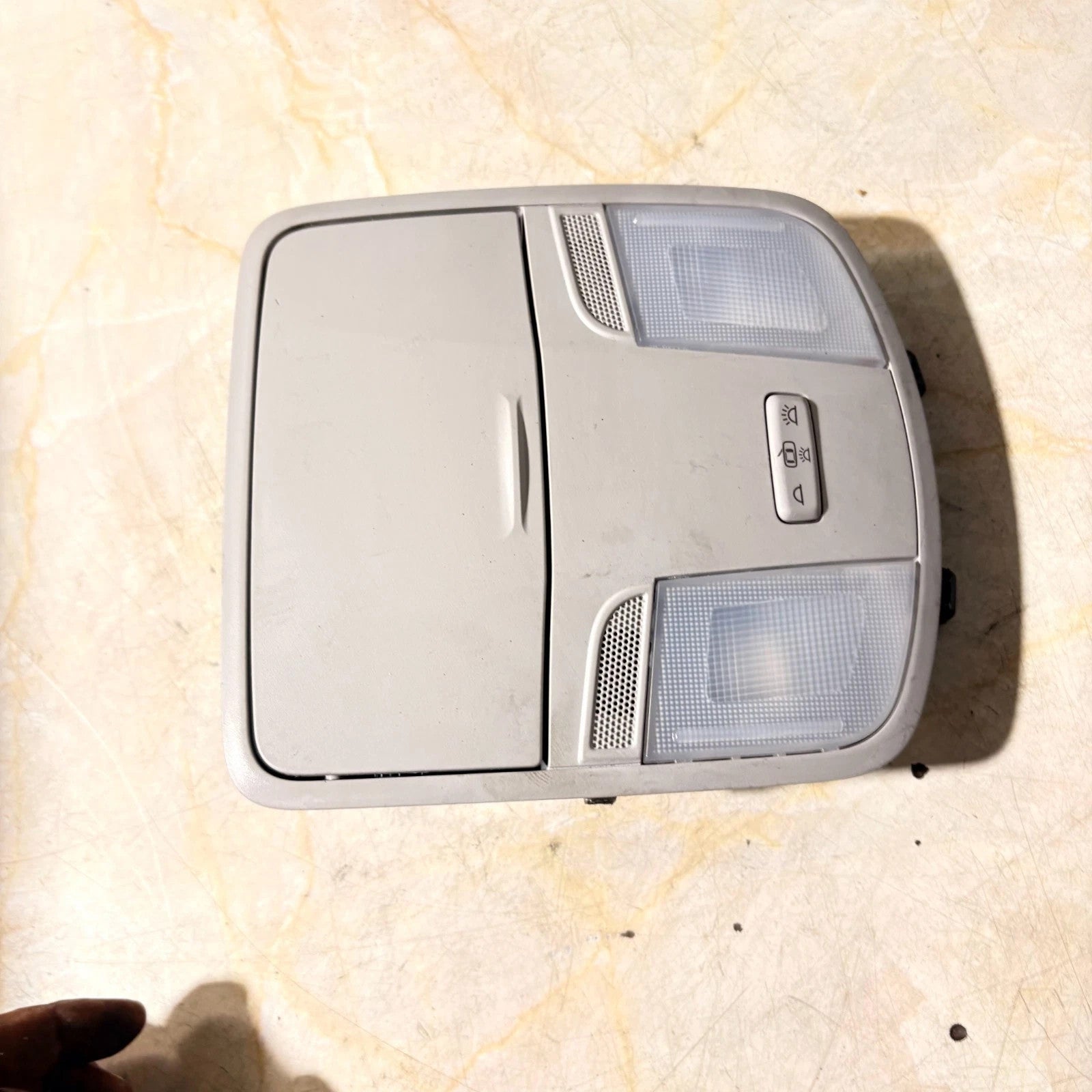 HYUNDAI KONA EV 2018-2021 INTERIOR LIGHT FRONT ROOF 92800-F2000