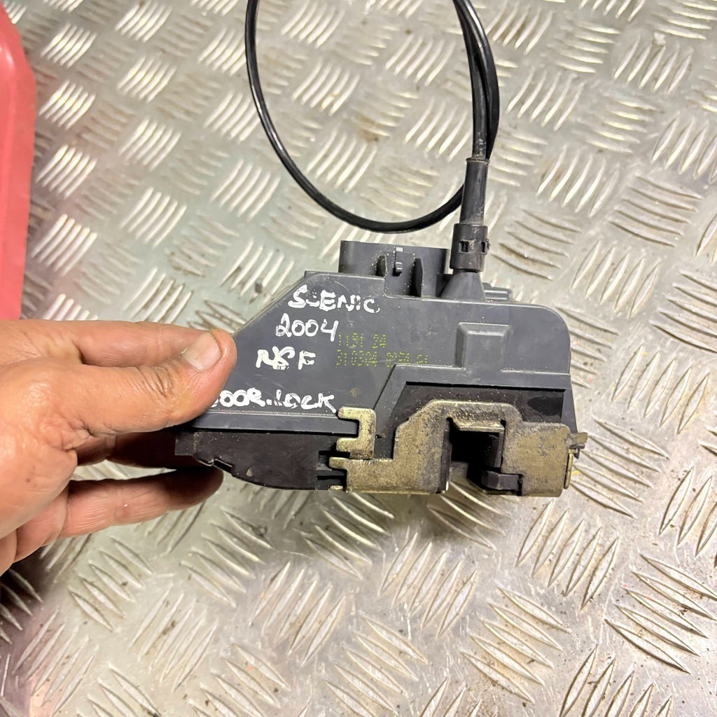 Renault Scenic 2004 NSF Passenger Front Door Lock Latch Mechanism