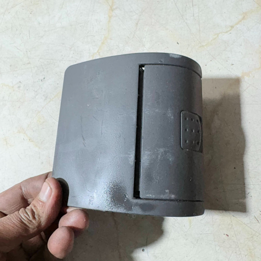VAUXHALL COMBO 2001-2011 CAR DERIVED VAN ASHTRAY (FRONT) 09114445
