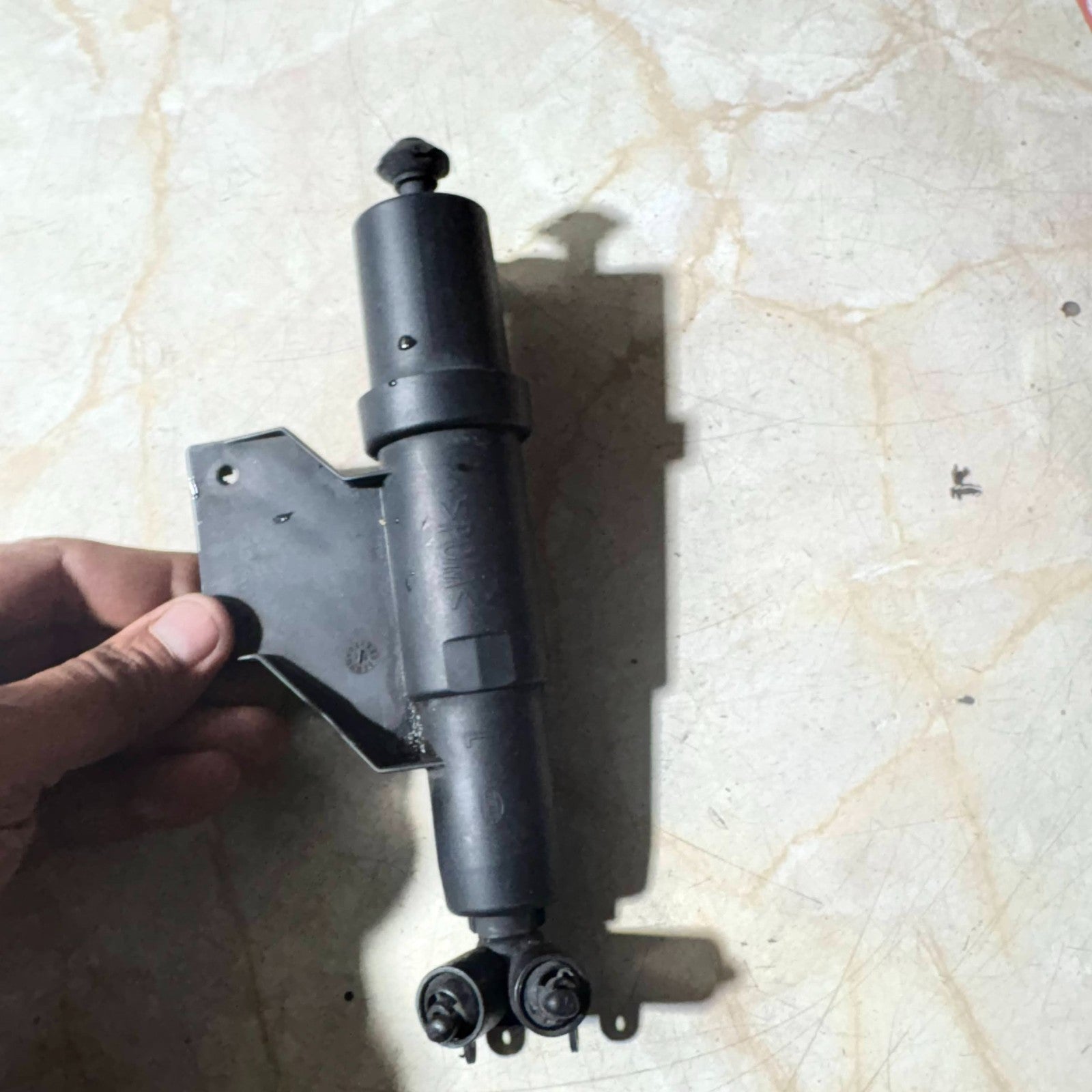 Jaguar X-Type 2007 Headlight Washer Left Front Passenger Side