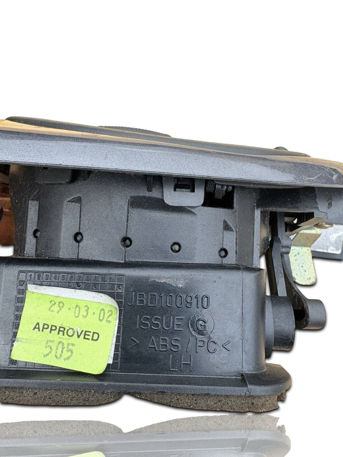 Rover 75 MG-ZT Passenger side N/S/F Dash Air Vent Grey Trim JBD100910