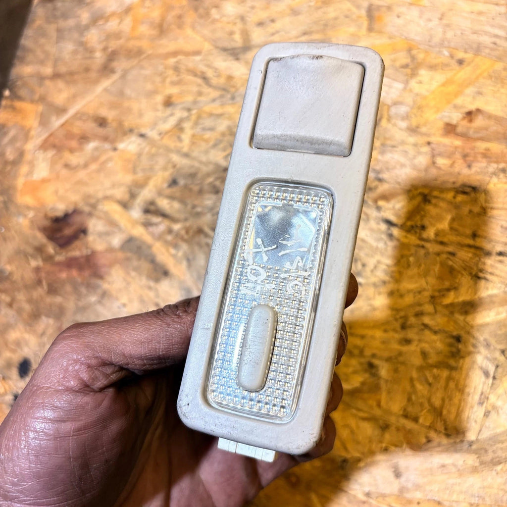PEUGEOT 407 SW Rear Interior Lighting