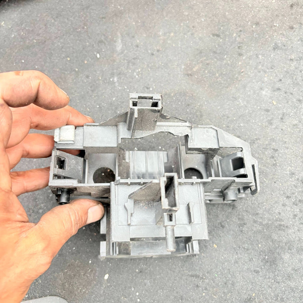 8P0907137 DECORATIVE MOULDING FOR AUDI A3 SPORTBACK 8PA 2.0 TDI