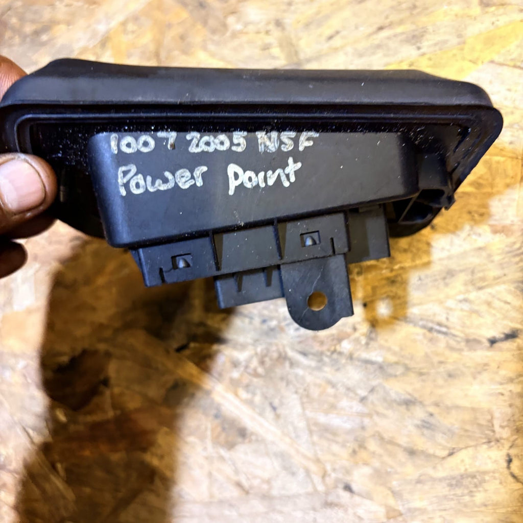 Peugeot 1007 Sliding Door Wiring Connector Plug RH 9661550680 2005-2009