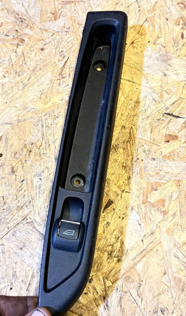 FORD B-MAX WINDOW SWITCH AV11-R226A37-ACW PASSENGER REAR SIDE 2012