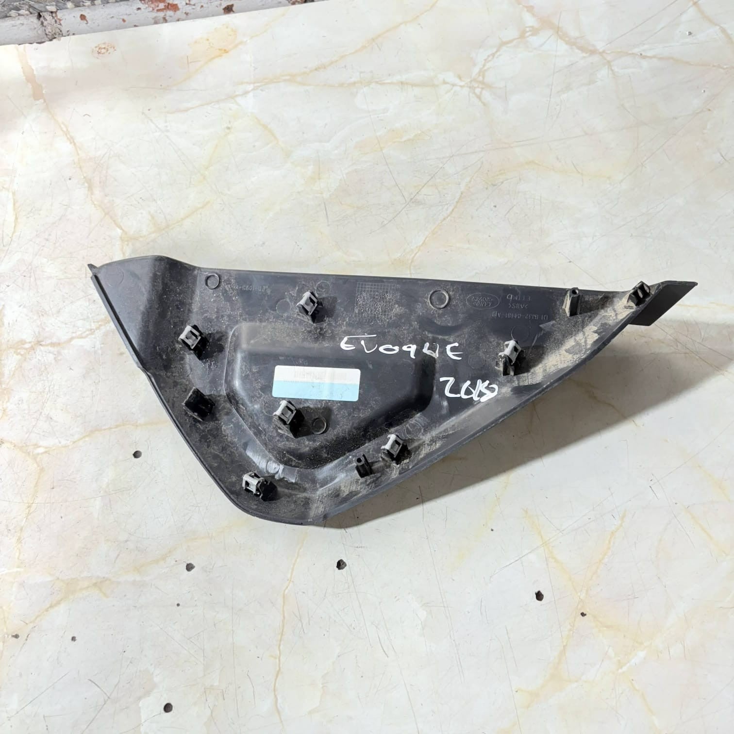 2012-2018 Range Rover Evoque L538 Left Dash End Cap Trim LR026092 BJ32-04481-AD