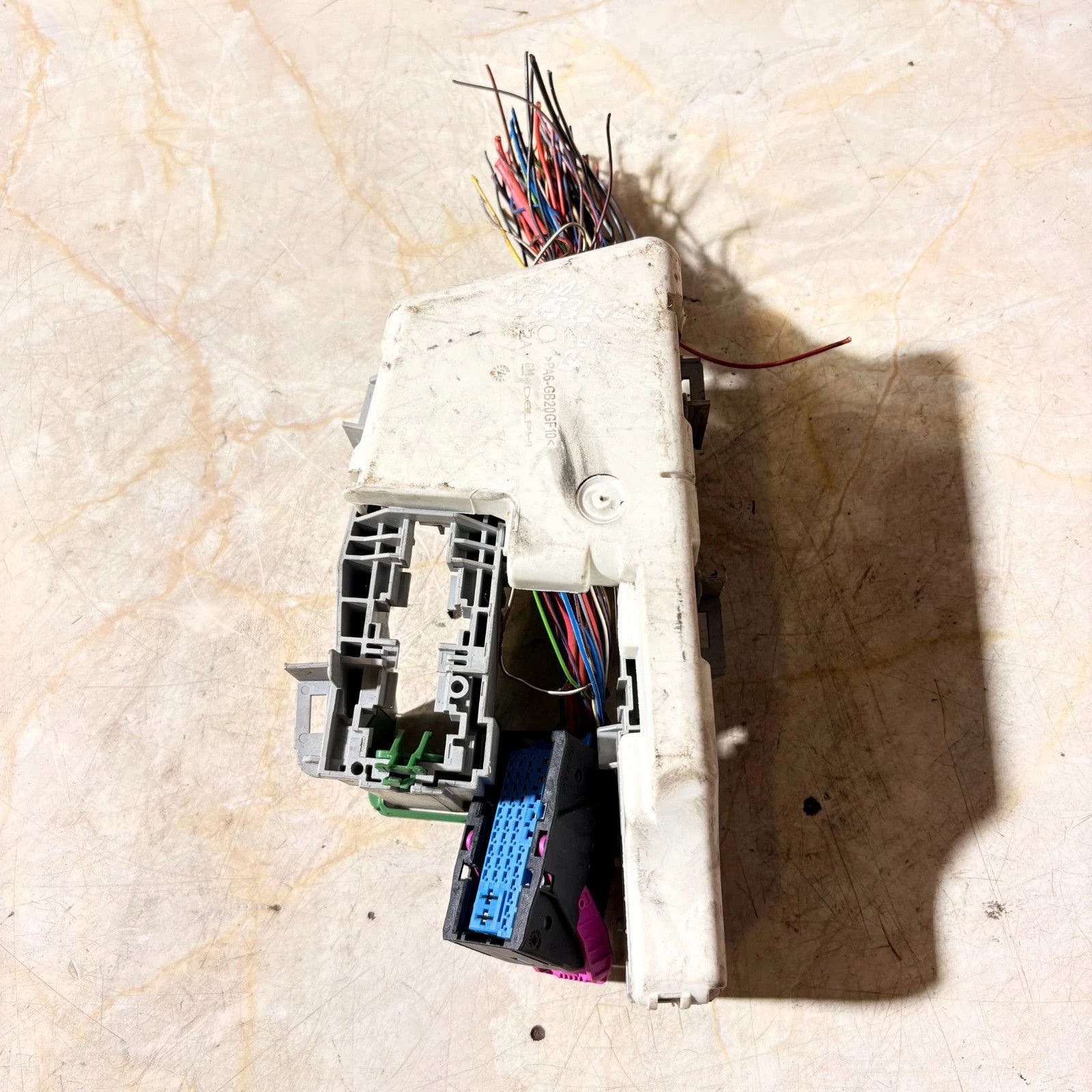 Vauxhall Combo C Mk2 Van 01-11 Fuse Box / Relay Junction Box
