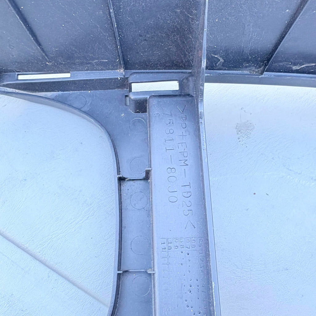 Suzuki SX4 Mk1 2006-2014 5 Door Hatch Centre Console Trim Surround 75811-80J0