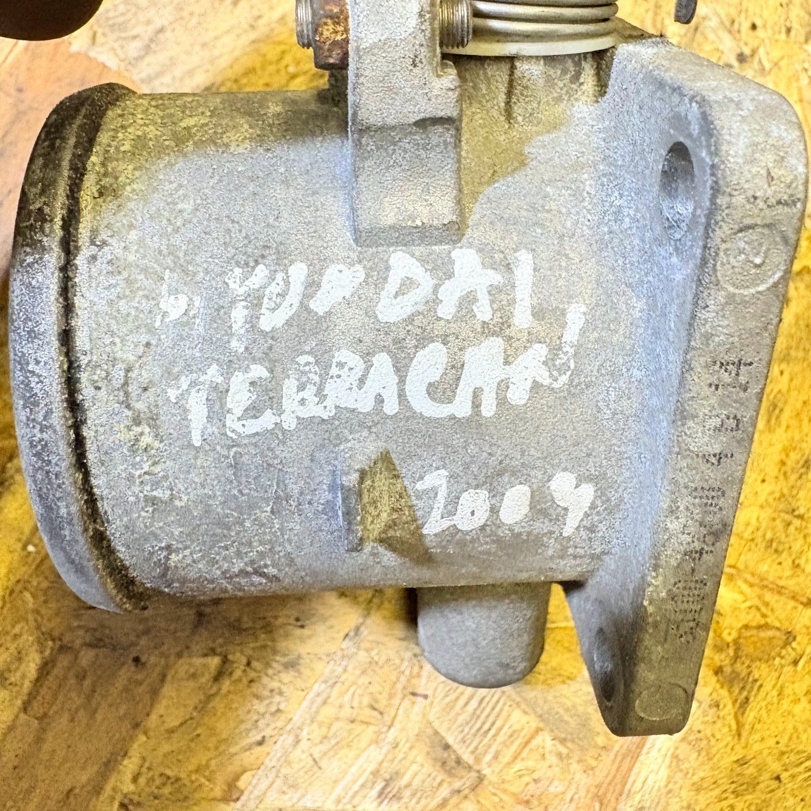 2003-2009 HYUNDAI TERRACAN THROTTLE BODY 35100-27XXX