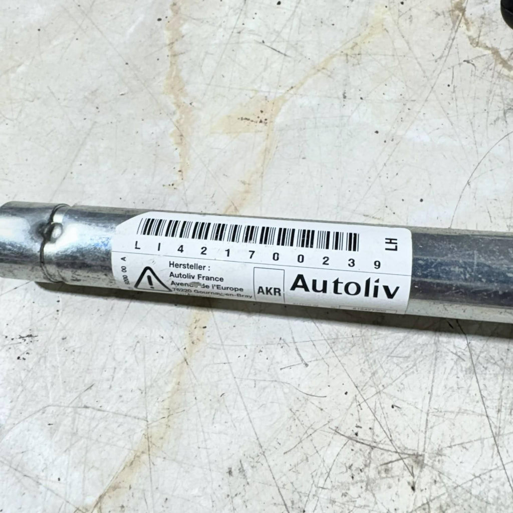 seatbeltlocktensioner Passenger front ChevroletAveoBeckengurtstraffer95963886NSF