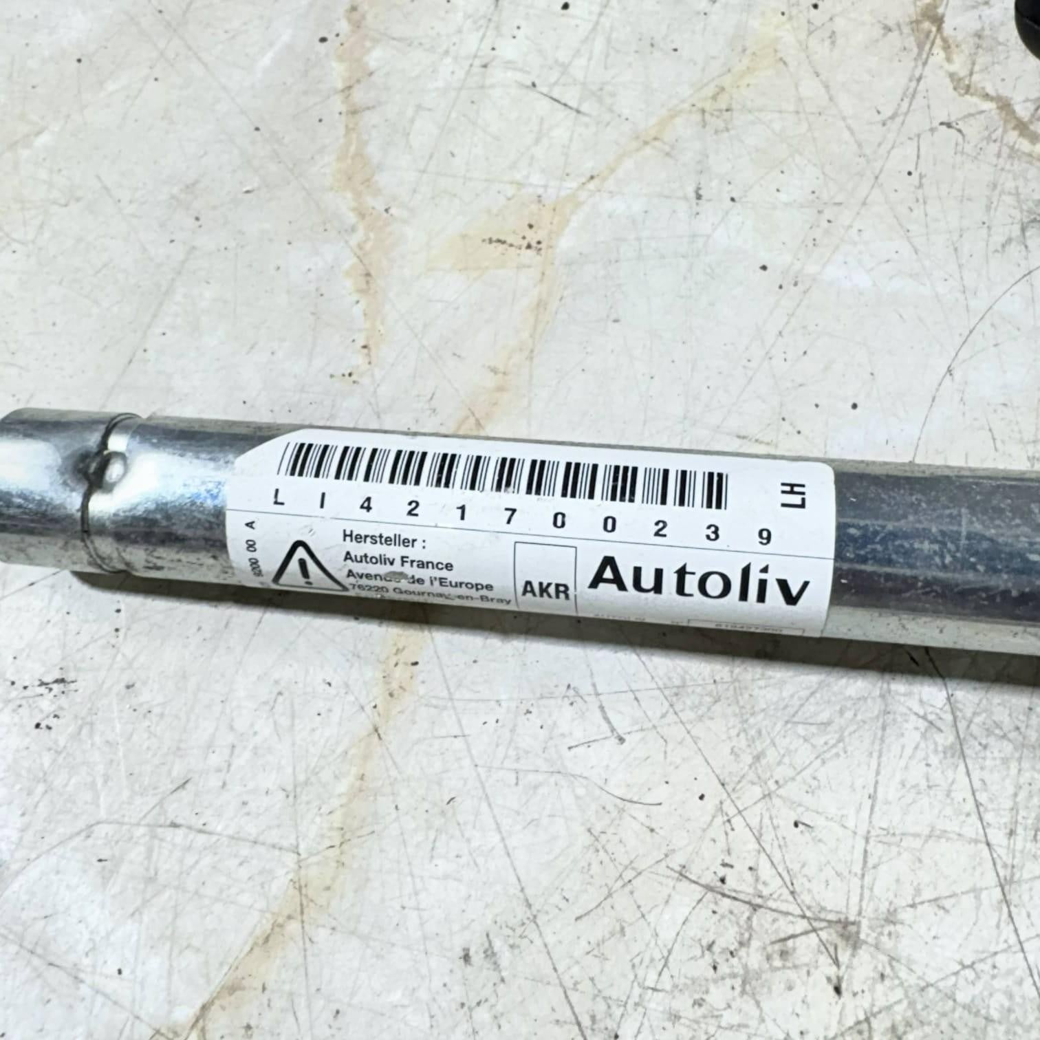seatbeltlocktensioner Passenger front ChevroletAveoBeckengurtstraffer95963886NSF