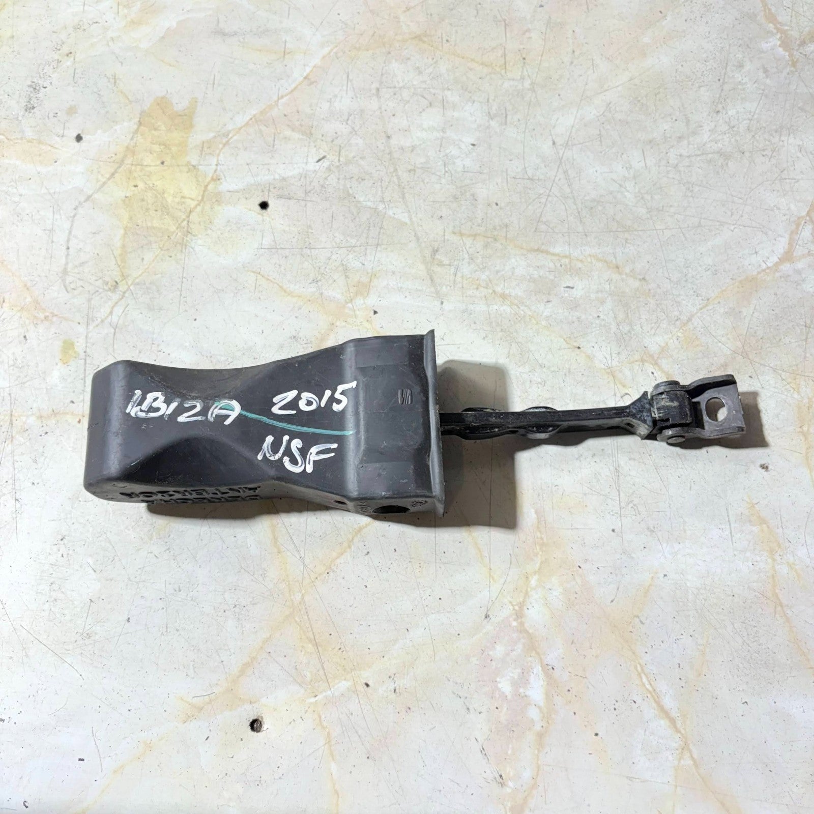 SEAT IBIZA FR 2015-2017 NEARSIDE LEFT FRONT DOOR CHECK STRAP