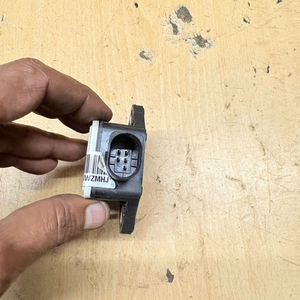 AUDI A4 B8 B7 2007-2016 ESP YAW RATE ACCELERATION SENSOR 8E0907637B