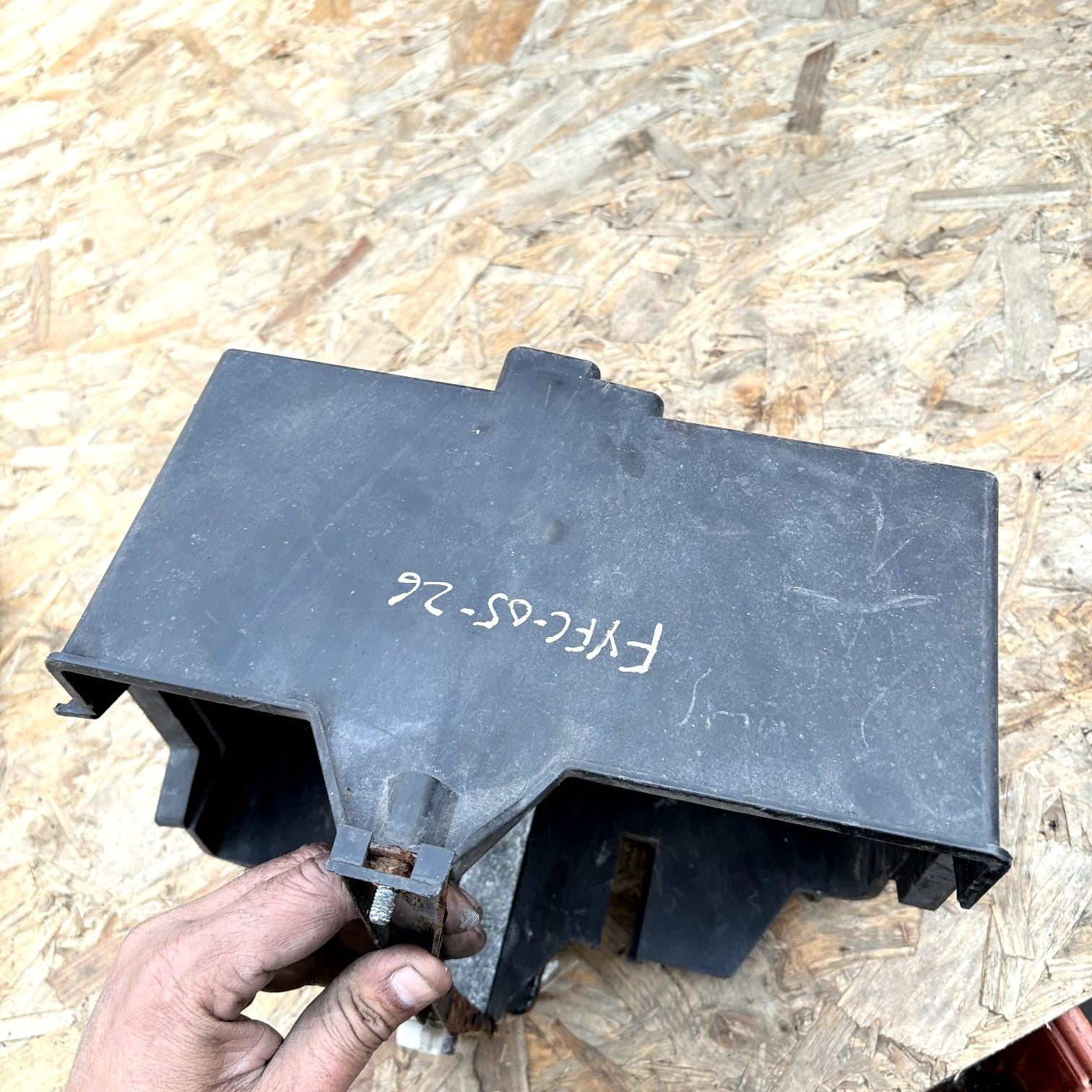 BATTERY HOUSING FOR MAZDA 2 Sedan 1st Series 2S6T-10723-CC Diesel 1.4