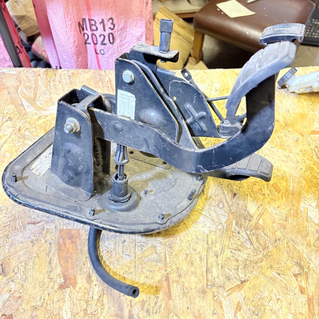 RENAULT MOVANO 2.5DCI PEDAL BOX 2001-2010