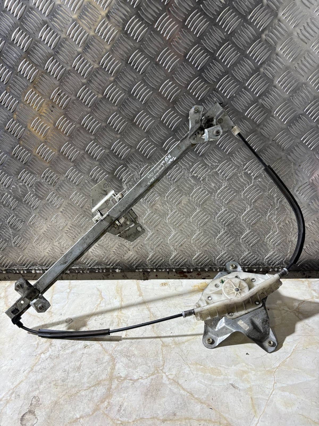 FORD TRANSIT CONNECT 2003 Passenger MANUAL window Regulator